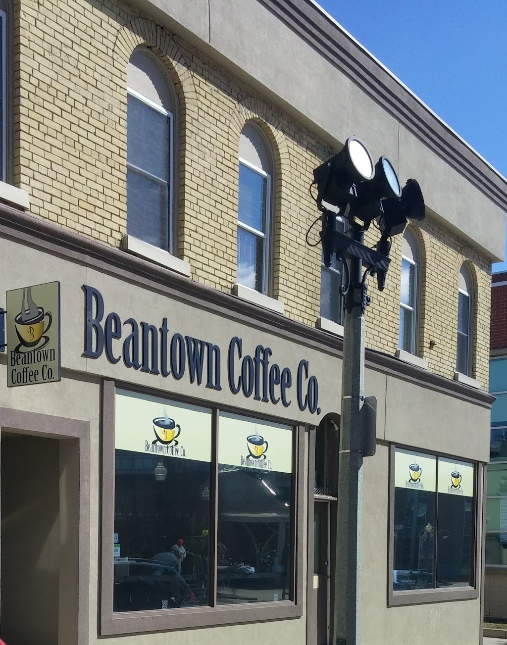 Beantown Coffee | 9 Reeve St, Woodstock, ON N4S 3G1, Canada | Phone: (519) 537-7171