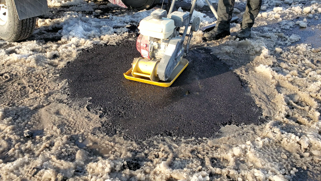 PAVTECH | 1395 Mnt Chénier, Les Cèdres, QC J7T 1L9, Canada | Phone: (888) 608-0050