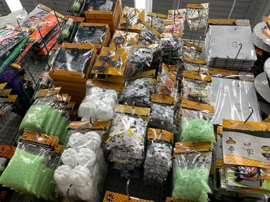 Dollarama | Circle Centre, 3510 8 St E, Saskatoon, SK S7H 0W6, Canada | Phone: (306) 374-0064