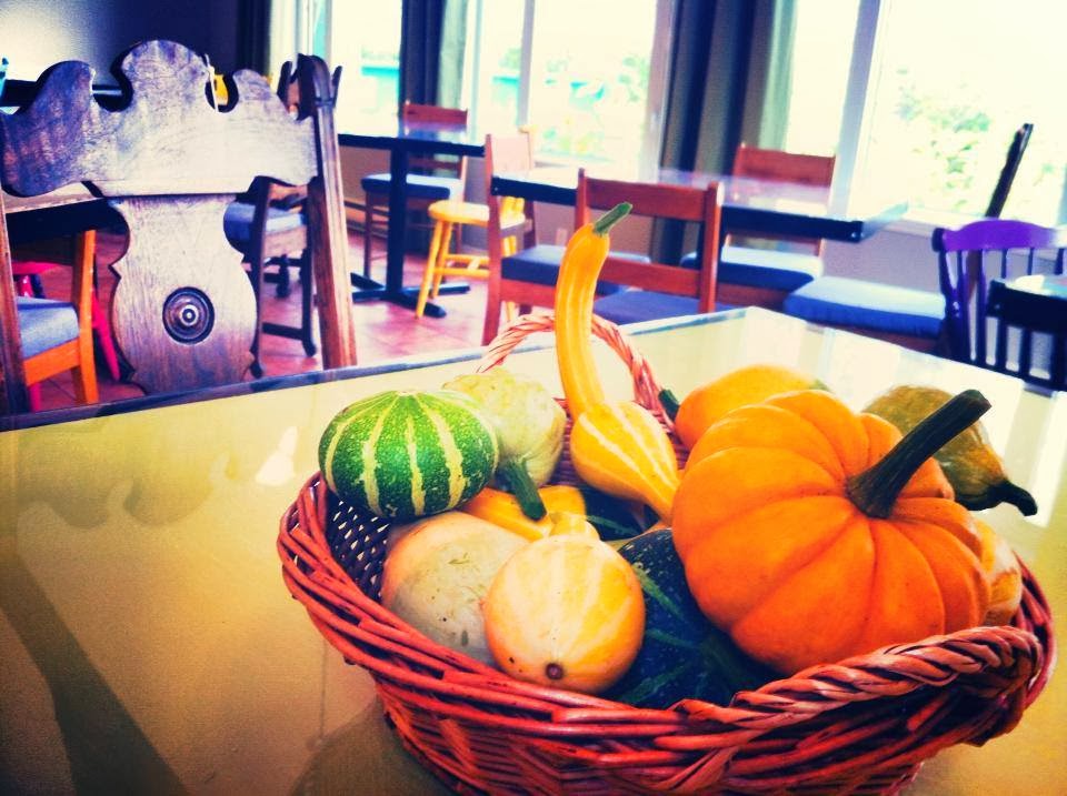 Resto-Boutique La Table | 2593, Route du Fleuve, Les Éboulements, QC G0A 2M0, Canada | Phone: (418) 635-1212