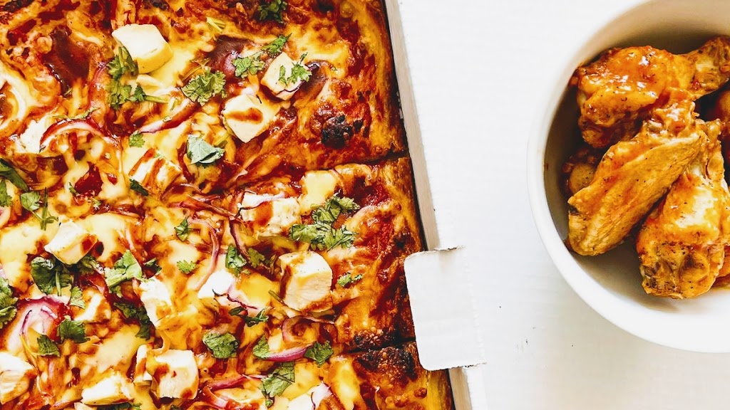 Pi Squared Pizzeria | 34 Grenfell Crescent, Nepean, ON K2G 0G2, Canada | Phone: (613) 986-9604