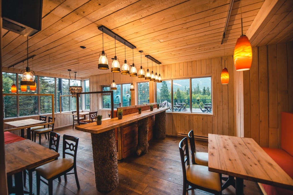 LÉternel Spa | 160 du Massif, Le Fjord-du-Saguenay, QC G0V 1C0, Canada | Phone: (418) 673-3330