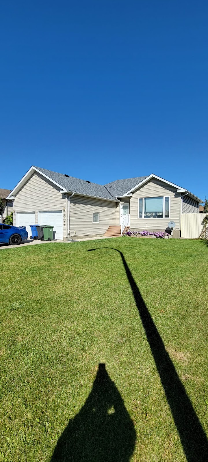 Top House Roofing | 2109 17 Ave S, Lethbridge, AB T1K 1B2, Canada | Phone: (403) 330-9016