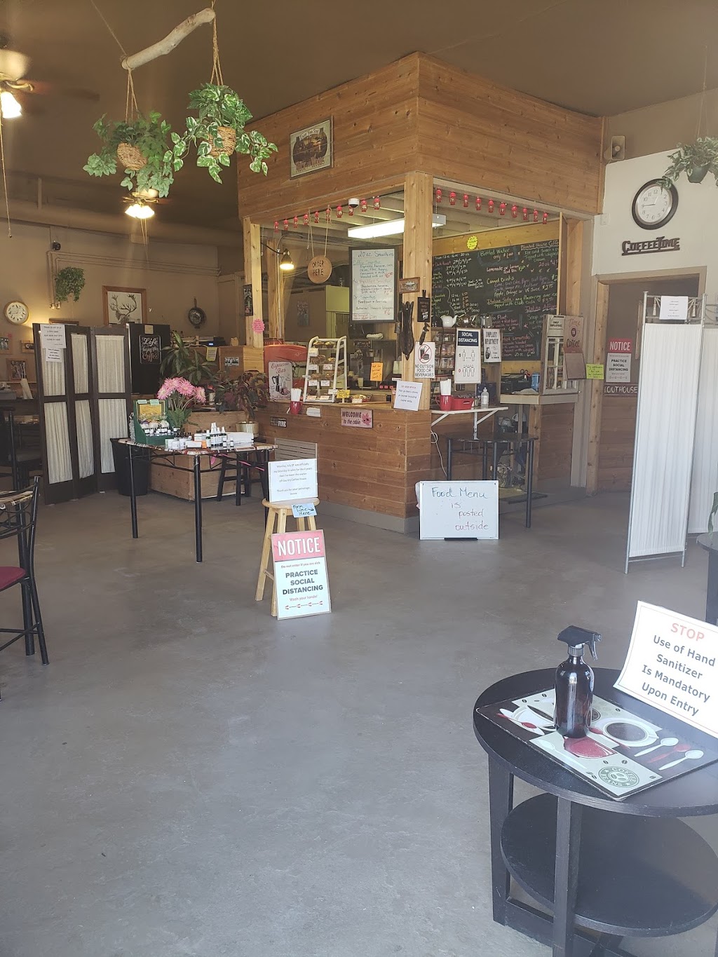 Country Coffee House | 908 Belvedere St, Enderby, BC V0E 1V4, Canada | Phone: (250) 838-0181