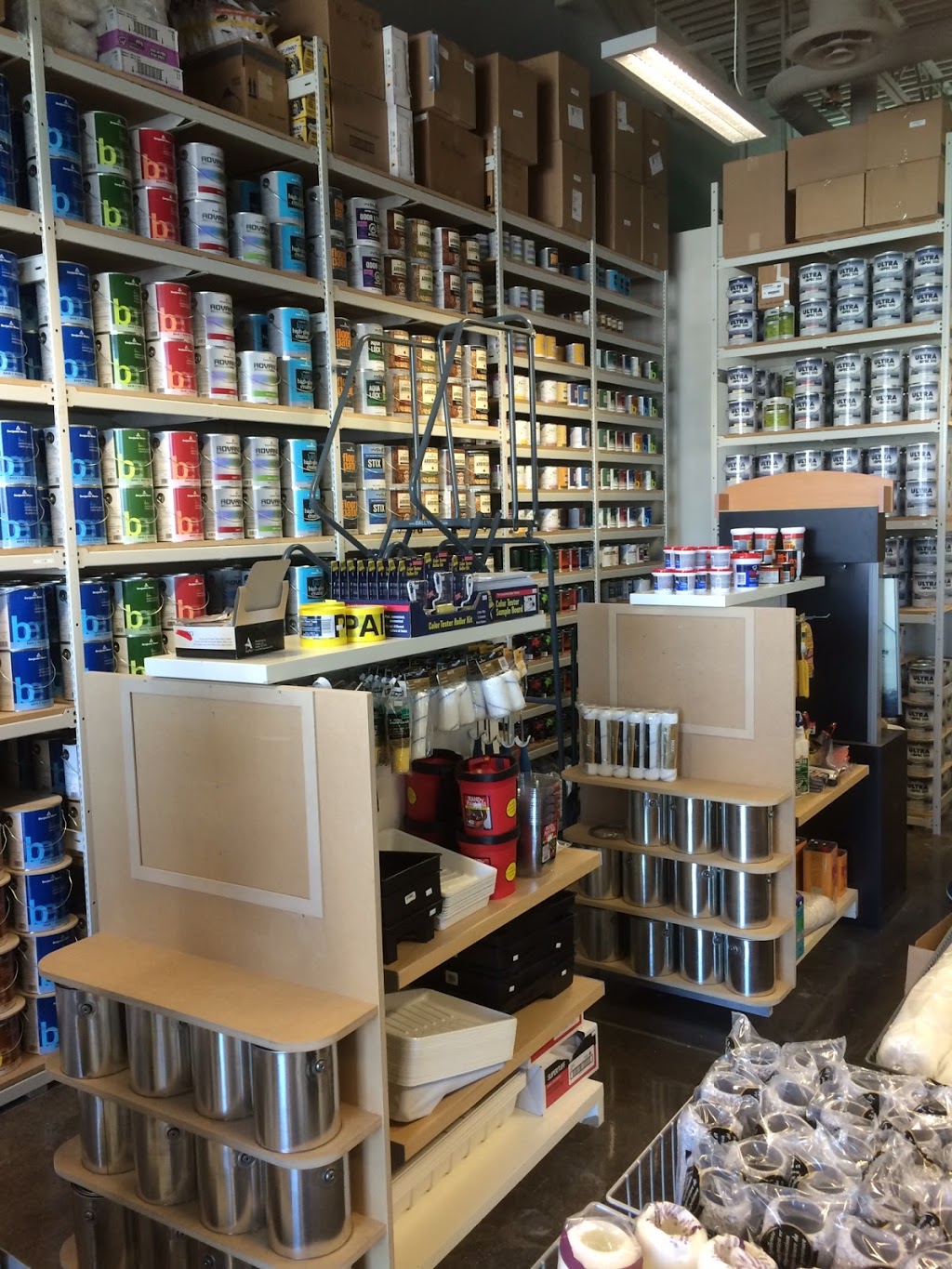 Design on King | 1700 King Rd, King City, ON L7B 0N1, Canada | Phone: (905) 833-1700