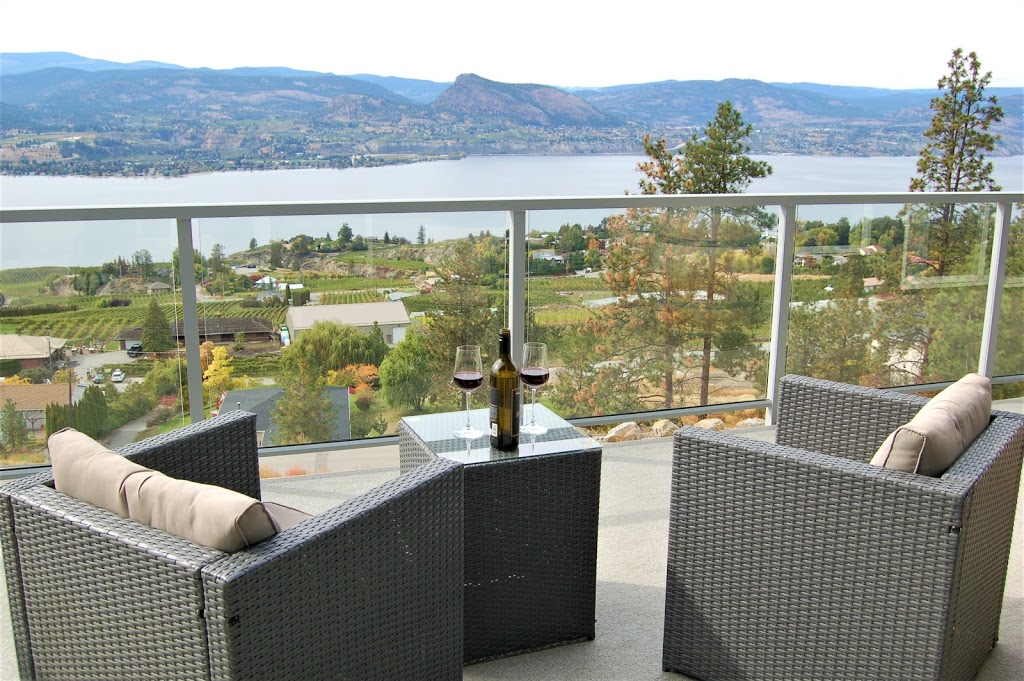 Singing Marmot Guest Suites | 2502 Winifred Rd, Naramata, BC V0H 1N0, Canada | Phone: (778) 514-5422