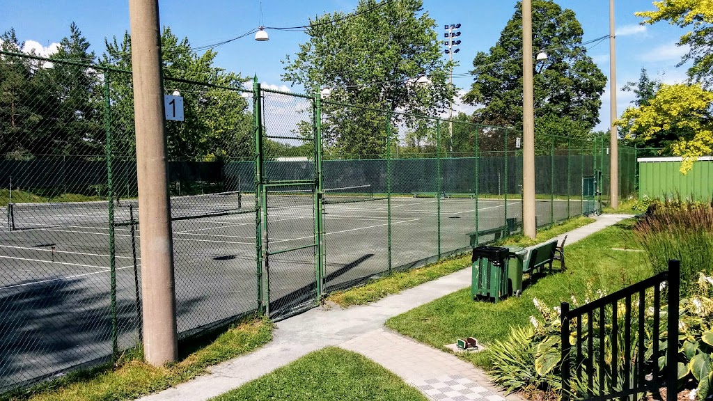 Dorval Municipal Tennis Club | 1350 Av. Dawson, Dorval, QC H9S 1Y4, Canada | Phone: (514) 631-6047