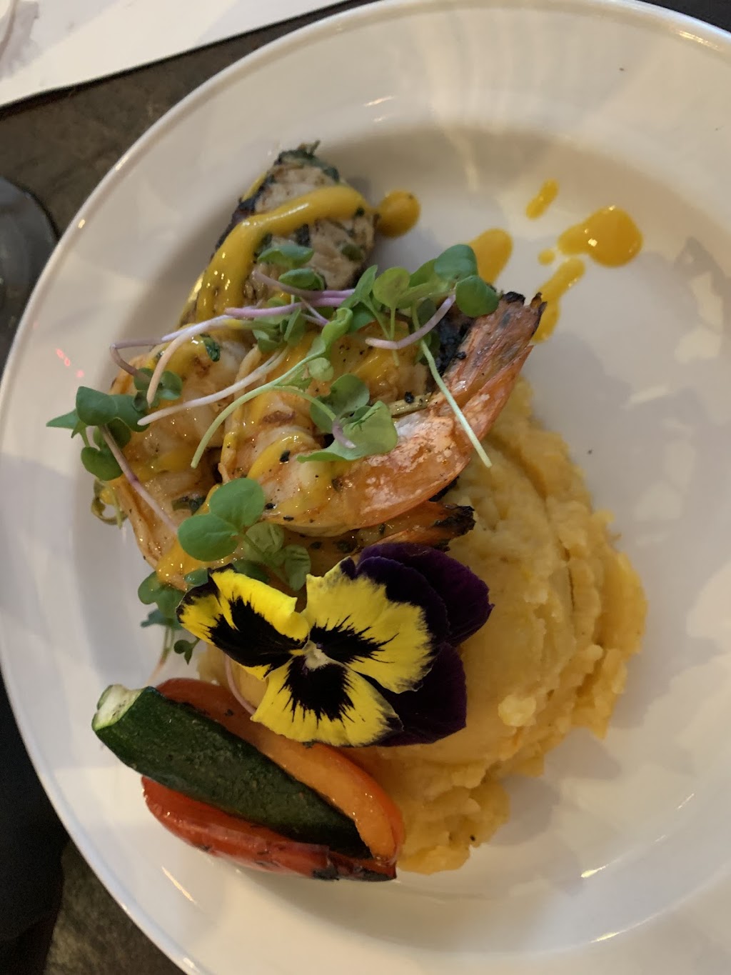 La Vache Folle | 107 Av. Laurier O, Montréal, QC H2T 2N6, Canada | Phone: (514) 495-8226