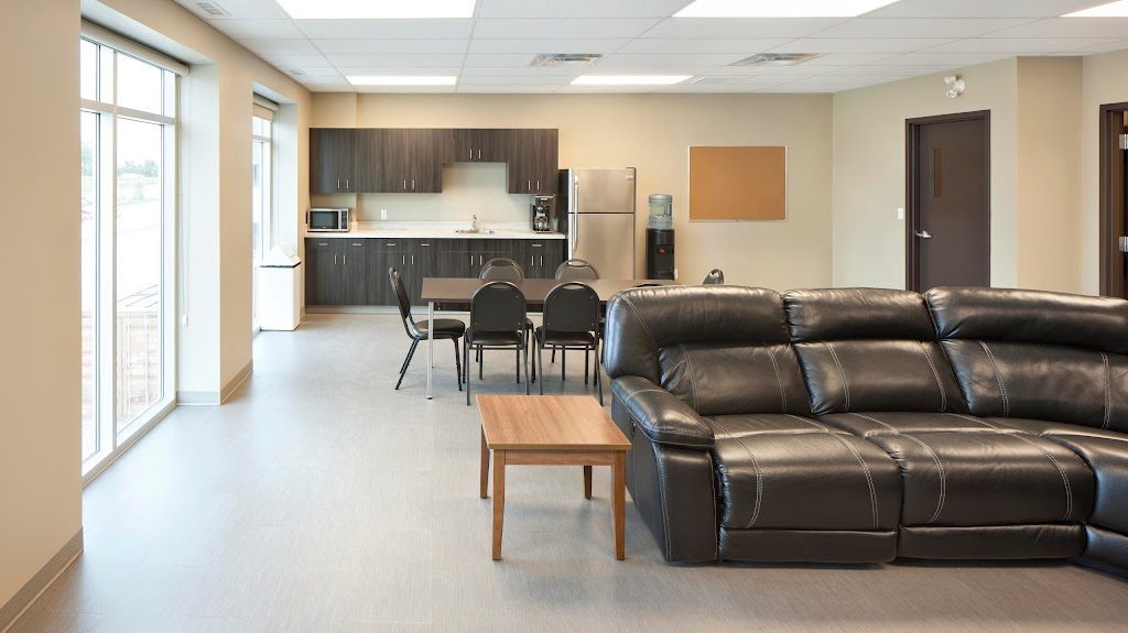 Blue Water Wash | Queens Business Park, 7968 75th Ave, Red Deer, AB T4P 0V3, Canada | Phone: (403) 967-0350