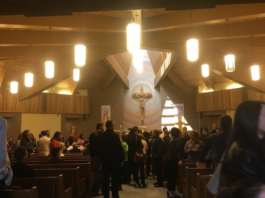 St Dominics Church | 130 Redwood Ave W, Thunder Bay, ON P7C 1Z4, Canada | Phone: (807) 577-5672