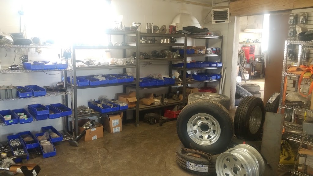 Trudeau Trailers | 211, 2429 Perth Rd, Glenburnie, ON K0H 1S0, Canada | Phone: (613) 507-4018
