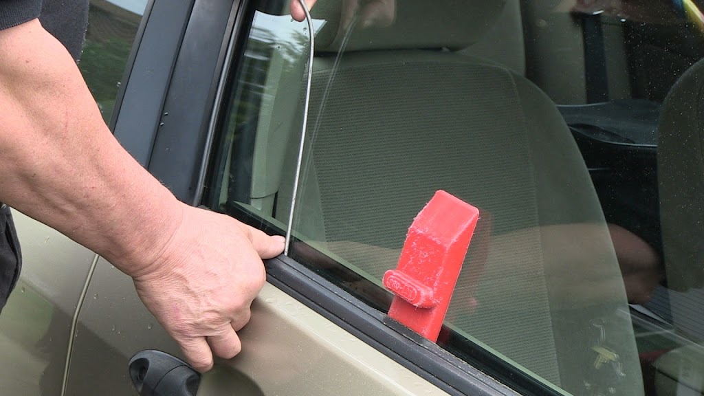 Courtenay & Mid-Island Locksmith | 4700 Alderwood Pl #103, Courtenay, BC V9N 9A1, Canada | Phone: (250) 338-6442