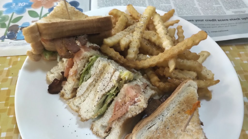 ParkCrest Diner | 5901 Broadway, Burnaby, BC V5B 2X9, Canada | Phone: (604) 293-1633