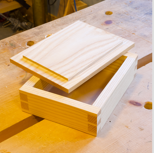 Vic Tesolin Woodworks | 34 Townsend Ave, Burlington, ON L7T 1Y6, Canada | Phone: (613) 253-6428