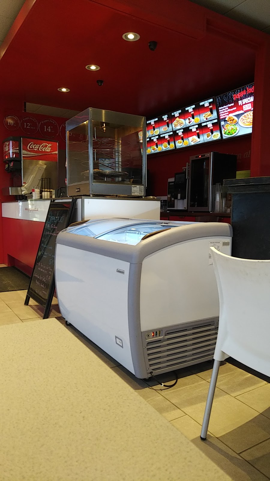 Pappa Jacks Pizzeria | 95 Government Rd, Weyburn, SK S4H 0N8, Canada | Phone: (306) 848-0314