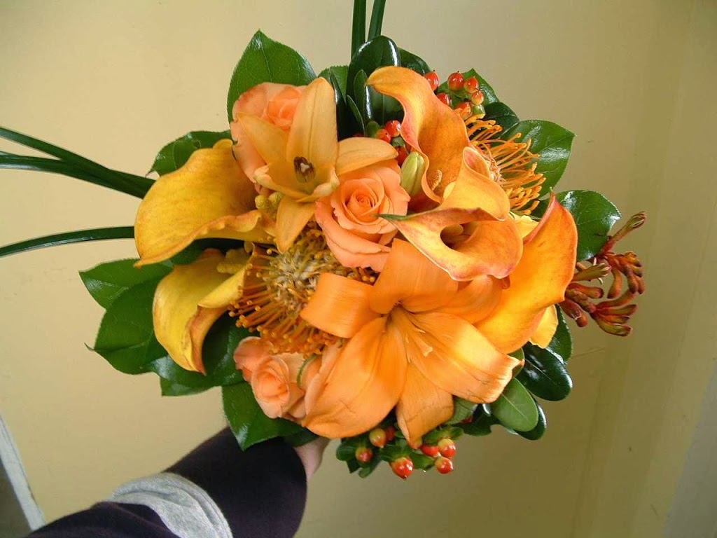 Floral Buds And Design | 507 Dundas St, Woodstock, ON N4S 1C3, Canada | Phone: (519) 537-5700