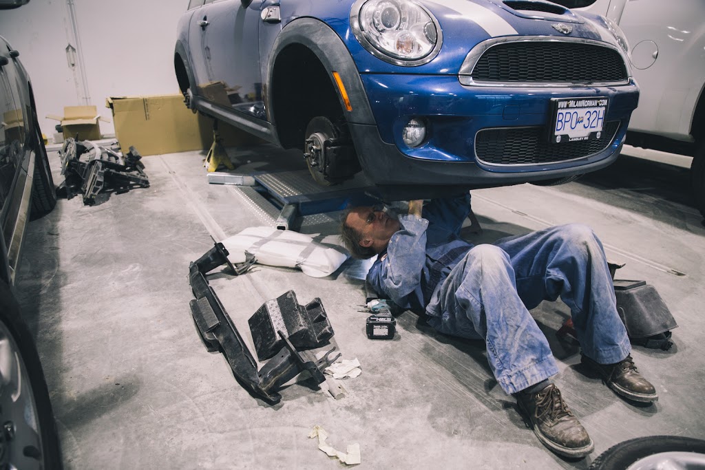 Docs Autobody | 44075 Yale Rd W, Chilliwack, BC V2R 3Z9, Canada | Phone: (604) 792-5555