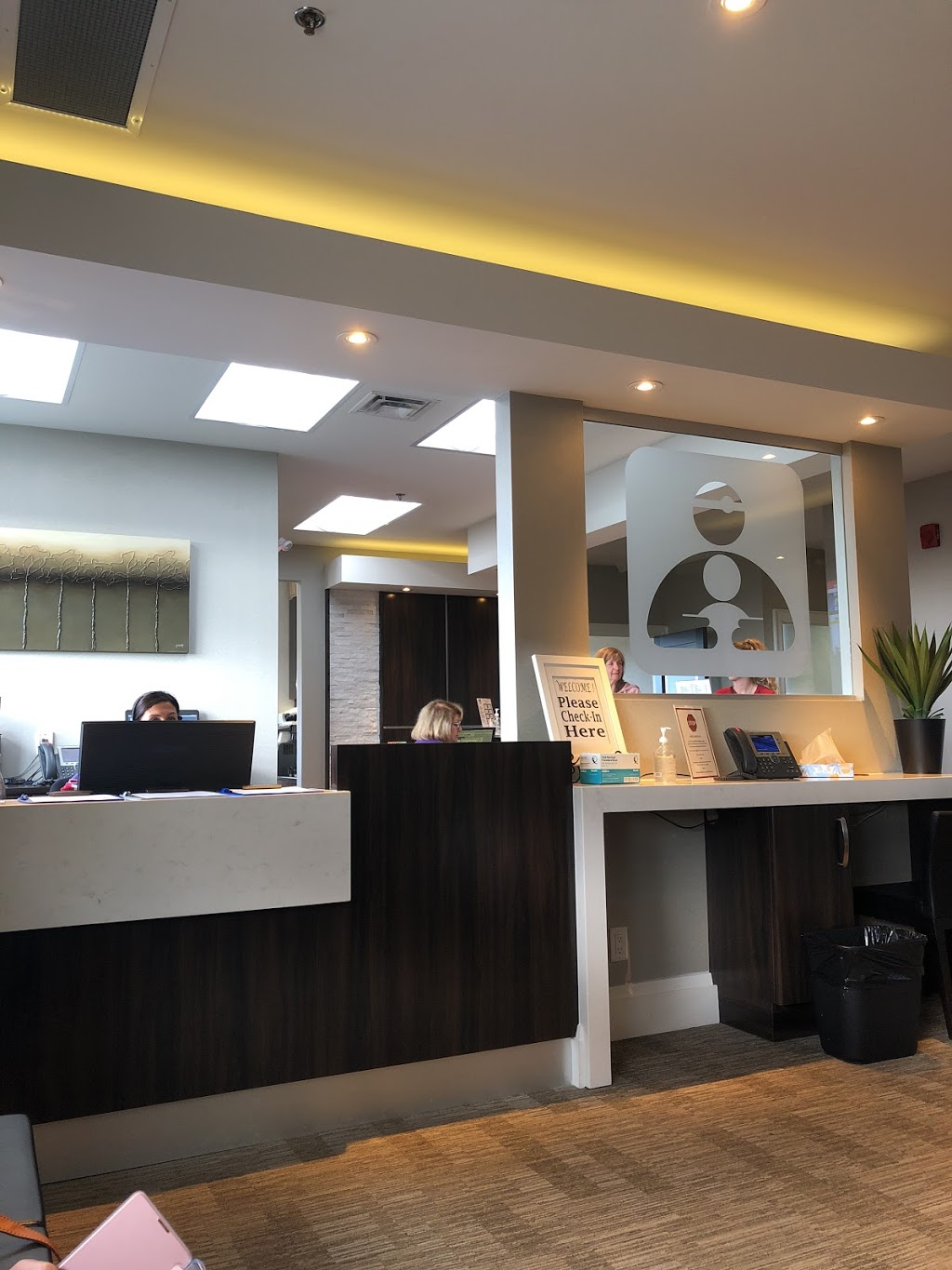 Credit Valley Oral Surgery | 3600 Dundas St suite 200, Burlington, ON L7M 4B8, Canada | Phone: (905) 336-0303