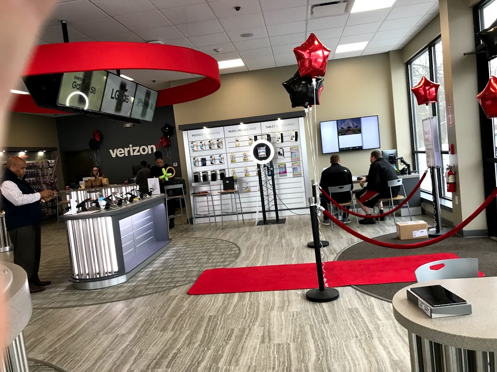 Verizon Authorized Retailer – Cellular Sales | 3010 Niagara Falls Blvd, Amherst, NY 14228, USA | Phone: (716) 693-4905