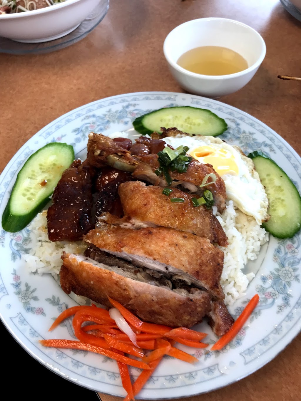 Osoyoos Pho Vietnamese Cuisine | 6511 Main St, Osoyoos, BC V0H 1V3, Canada | Phone: (778) 437-5566