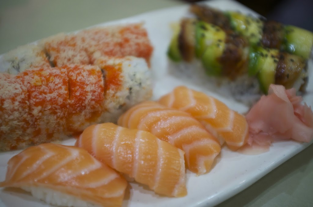 Yummyaki Japanese Restaurant | 55 Northfield Dr E, Waterloo, ON N2K 3T6, Canada | Phone: (519) 888-9006