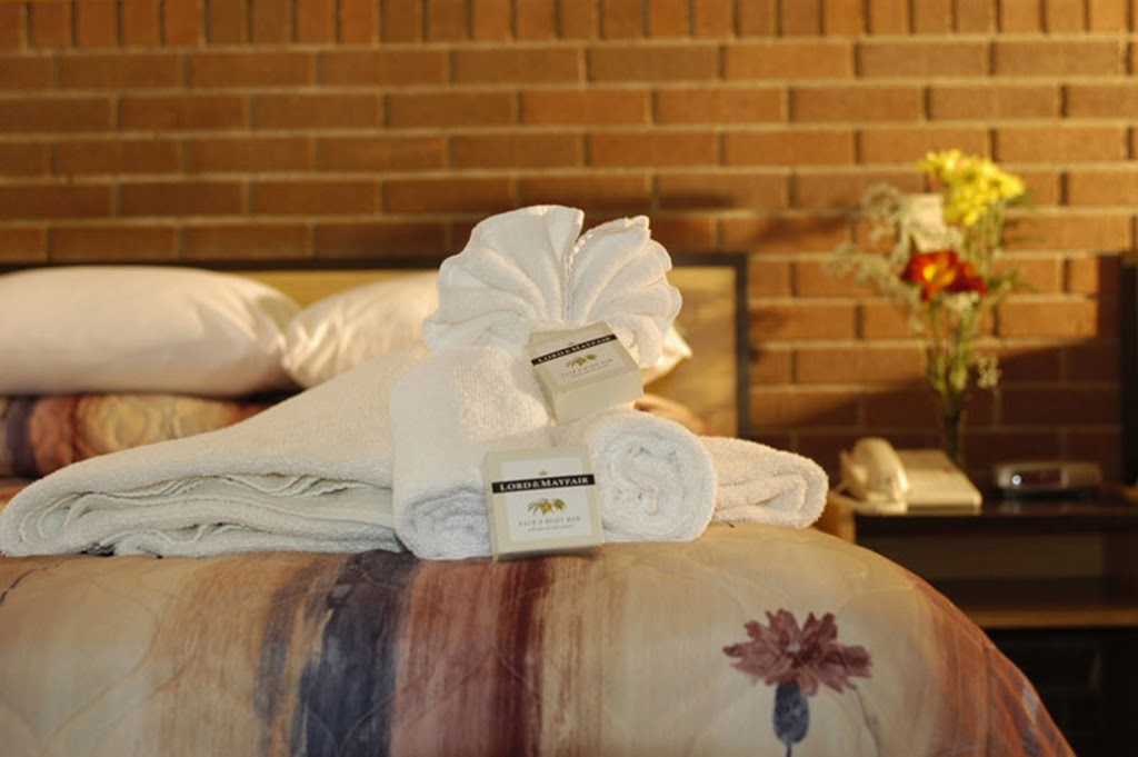 Motel Du Chevalier | 169 Boulevard Gréber, Gatineau, QC J8T 3R1, Canada | Phone: (819) 568-9000