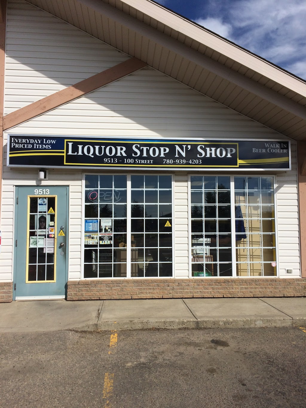 Great Canadian Liquor | 9513 100 St, Morinville, AB T8R 1R2, Canada | Phone: (780) 939-4203