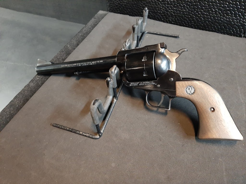Hunt Indoor Gun Range | 50 Juniper St, Truro, NS B2N 5Z8, Canada | Phone: (902) 895-4868