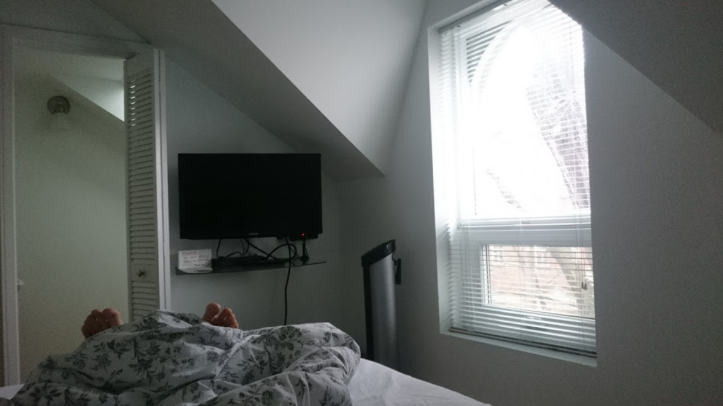 Aeria Inn | 4 Sullivan St, Toronto, ON M5T 1B9, Canada