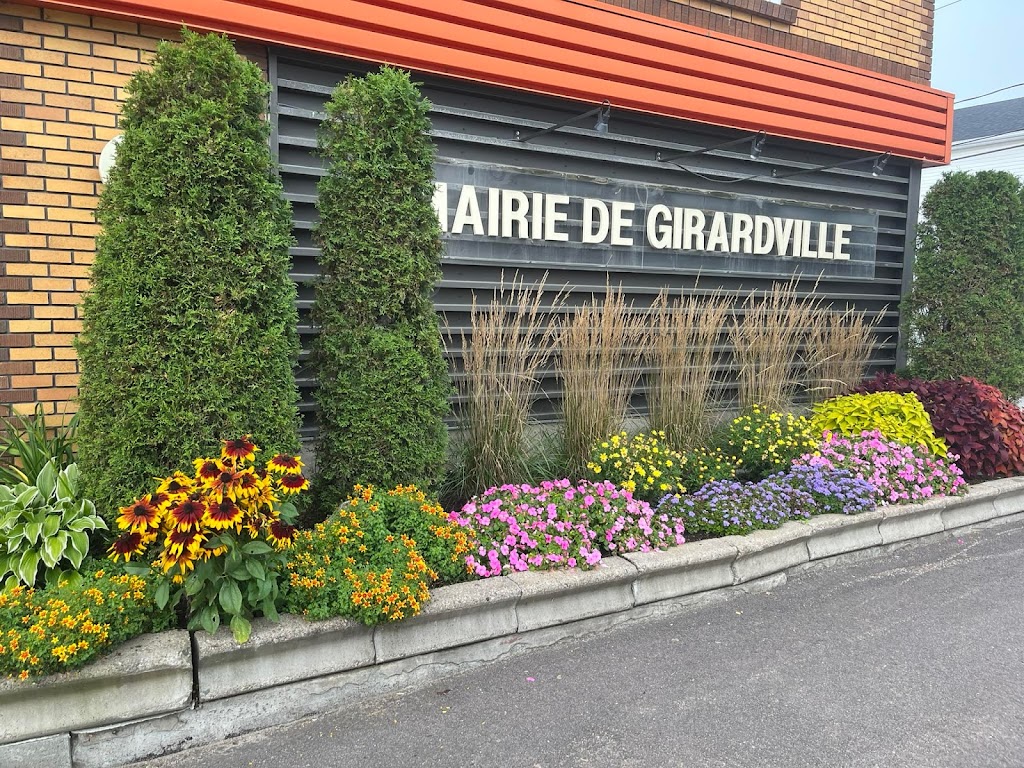 Girardville Town Hall | 180 Rue Principale, Girardville, QC G0W 1R0, Canada | Phone: (418) 258-3293