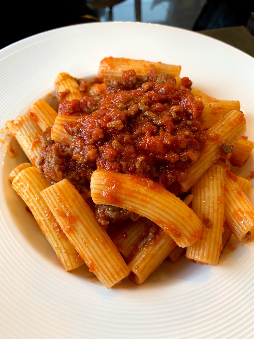 Mangia Mangia (Oakville) | 1395 Abbeywood Dr Unit #1, Oakville, ON L6M 3B2, Canada | Phone: (289) 386-3000