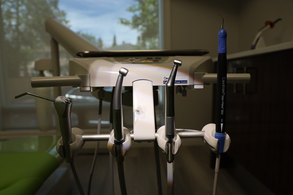 Maxome Finch Dental Care | 220 Finch Ave E, North York, ON M2N 4R9, Canada | Phone: (416) 228-1118