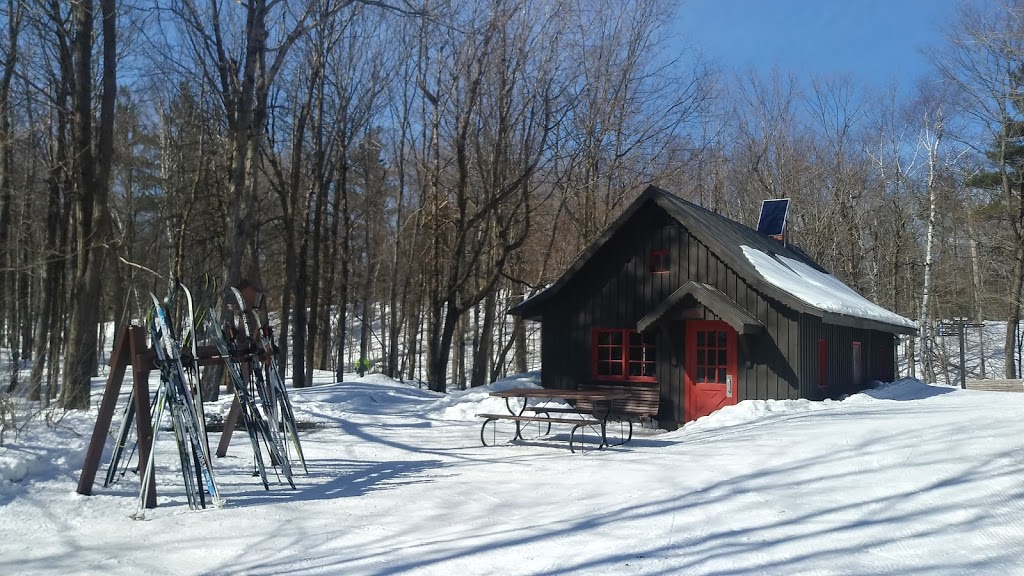 Huron Shelter | Trail 1, Chelsea, QC J9B 1H9, Canada | Phone: (819) 827-2020