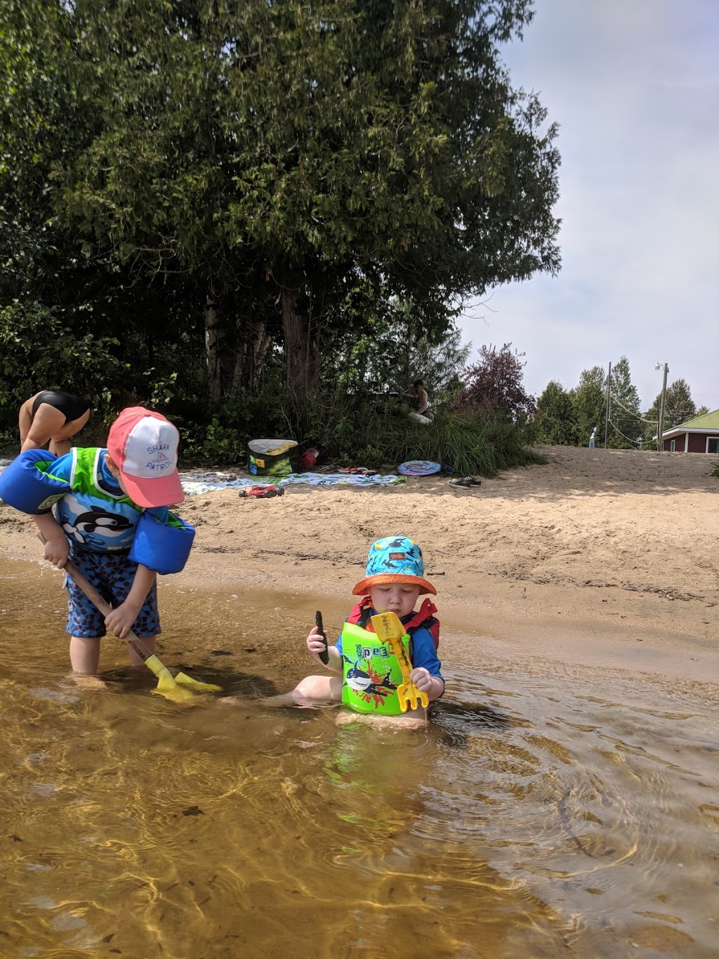 Plage municipale de Nominingue | 2282 Chemin des Sureaux, Nominingue, QC J0W 1R0, Canada | Phone: (819) 278-3384