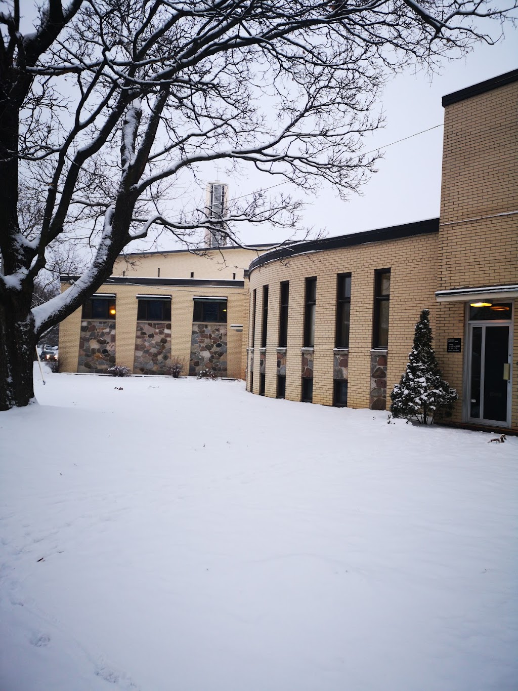 Paroisse St-Claude | 80 Rue Meunier O, Laval, QC H7N 1V6, Canada | Phone: (450) 669-2950