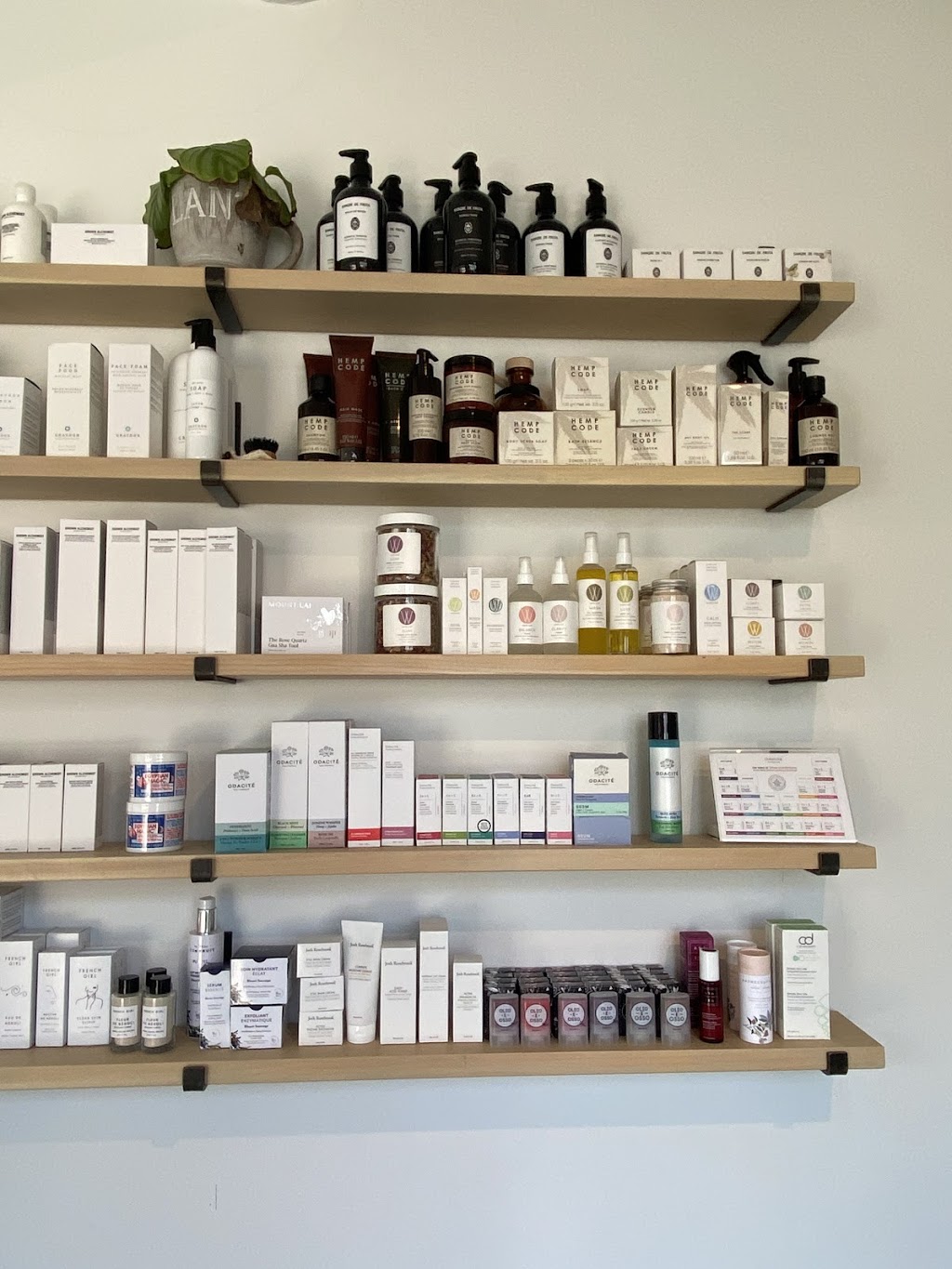 Boutique Ousias | 425 Rue Main, Hudson, QC J0P 1H0, Canada | Phone: (514) 606-1831