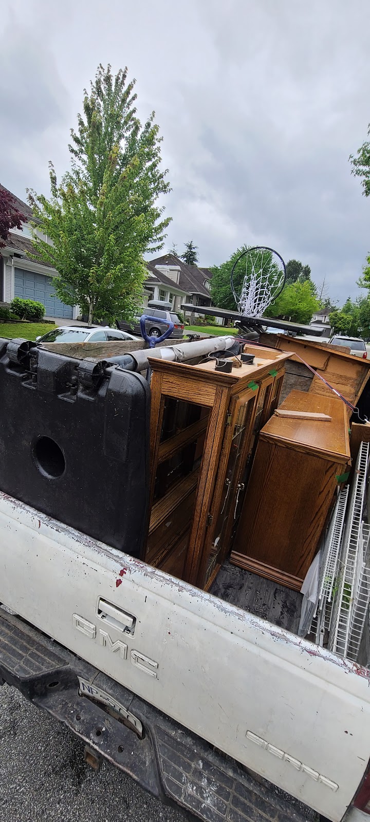 Erics got a truck | 20761 Grade Crescent, Langley, BC V3A 4K2, Canada | Phone: (604) 783-2136