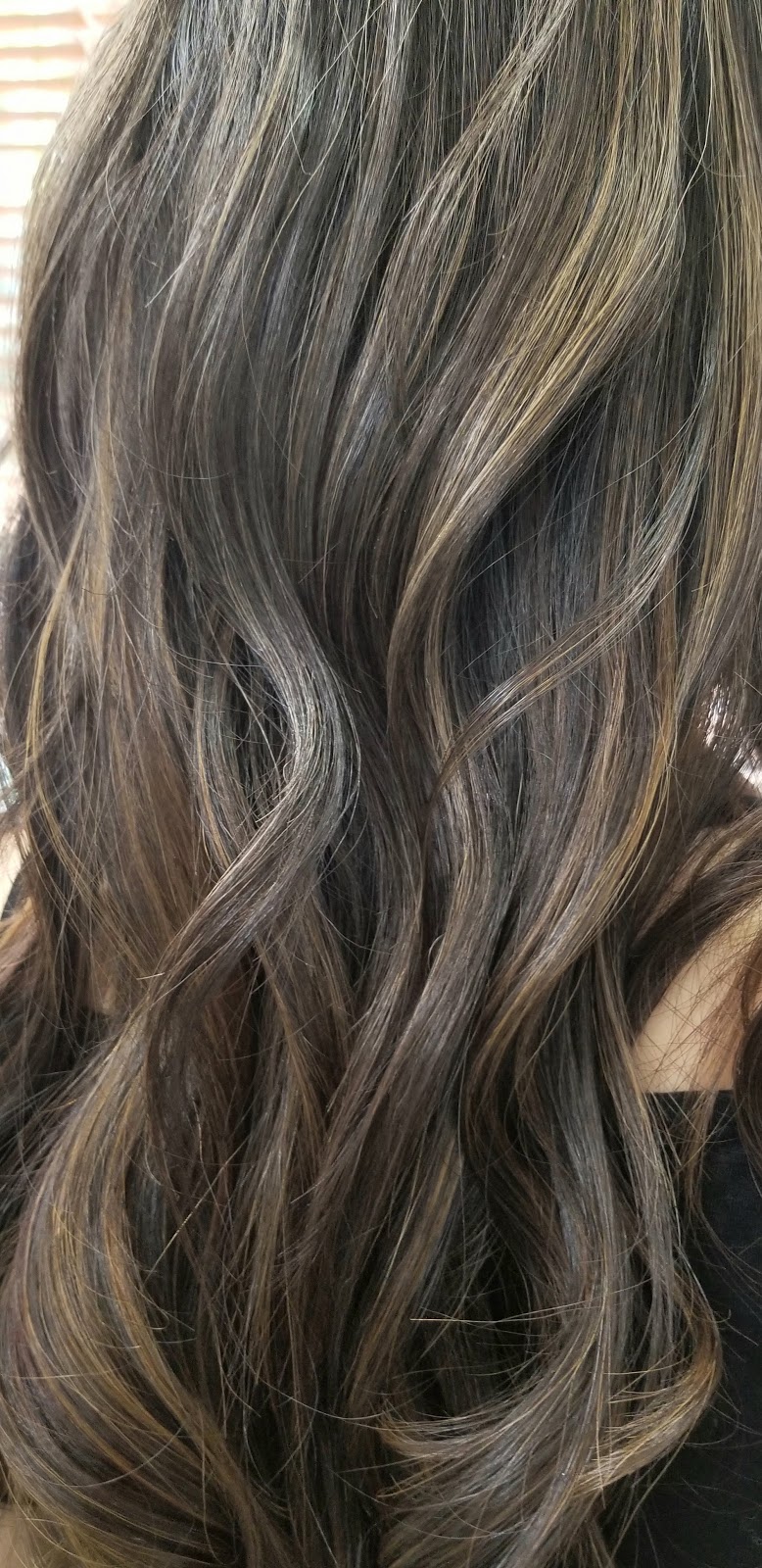 YCL Salon | 2525 Guelph St, Vancouver, BC V5T 4T4, Canada | Phone: (778) 302-7287