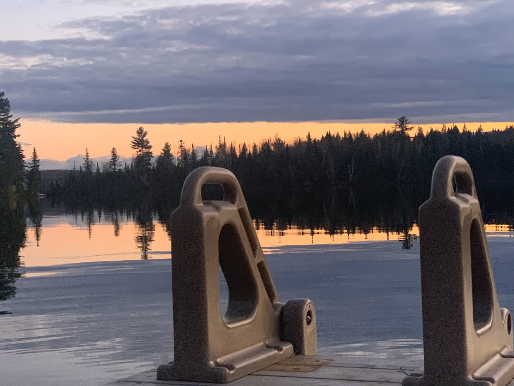 Scarlett Point Retreat - Almaguin Highlands Retreat Resort | 61 Main St, Kearney, ON P0A 1M0, Canada | Phone: (647) 880-3186