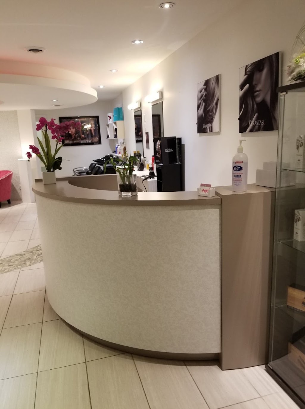 COIFFURE ET ESTHÉTIQUE PUPA | 332 Bd Cartier O, Laval, QC H7N 2J6, Canada | Phone: (514) 659-3010