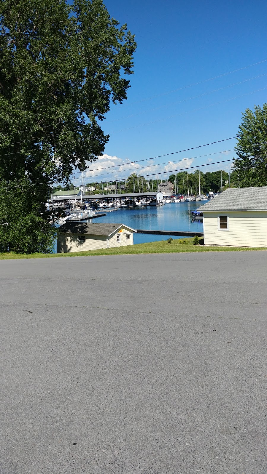 Sackets Harbor Historical Society | 100 W Main St, Sackets Harbor, NY 13685, USA | Phone: (315) 646-1708