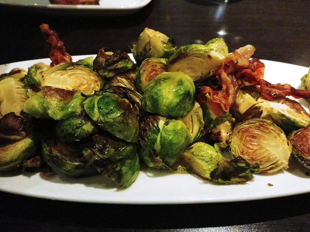Vivo Ristorante | 18352 Lessard Rd NW, Edmonton, AB T6M 2W8, Canada | Phone: (780) 756-7710