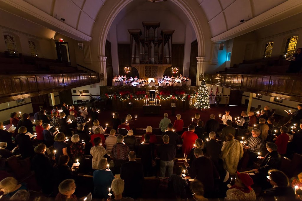 Robertson-Wesley United Church | 10209 123 St NW, Edmonton, AB T5N 1N3, Canada | Phone: (780) 482-1587