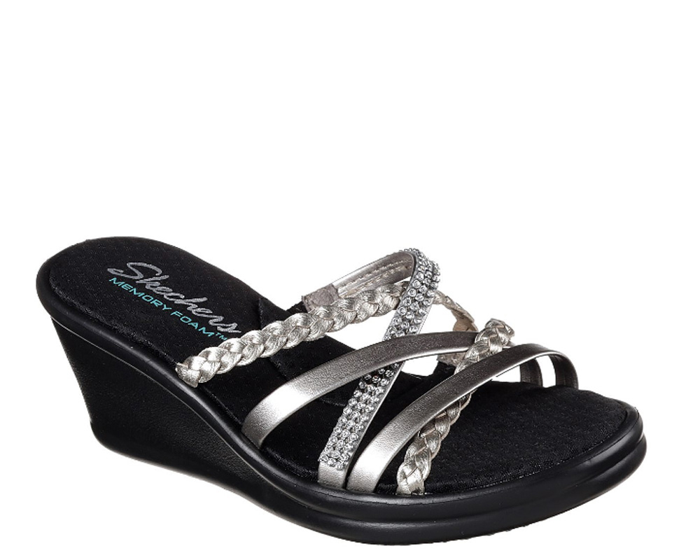 Shoetopia - Mount Forest | 235 Main St S, Mount Forest, ON N0G 2L1, Canada | Phone: (519) 509-1834