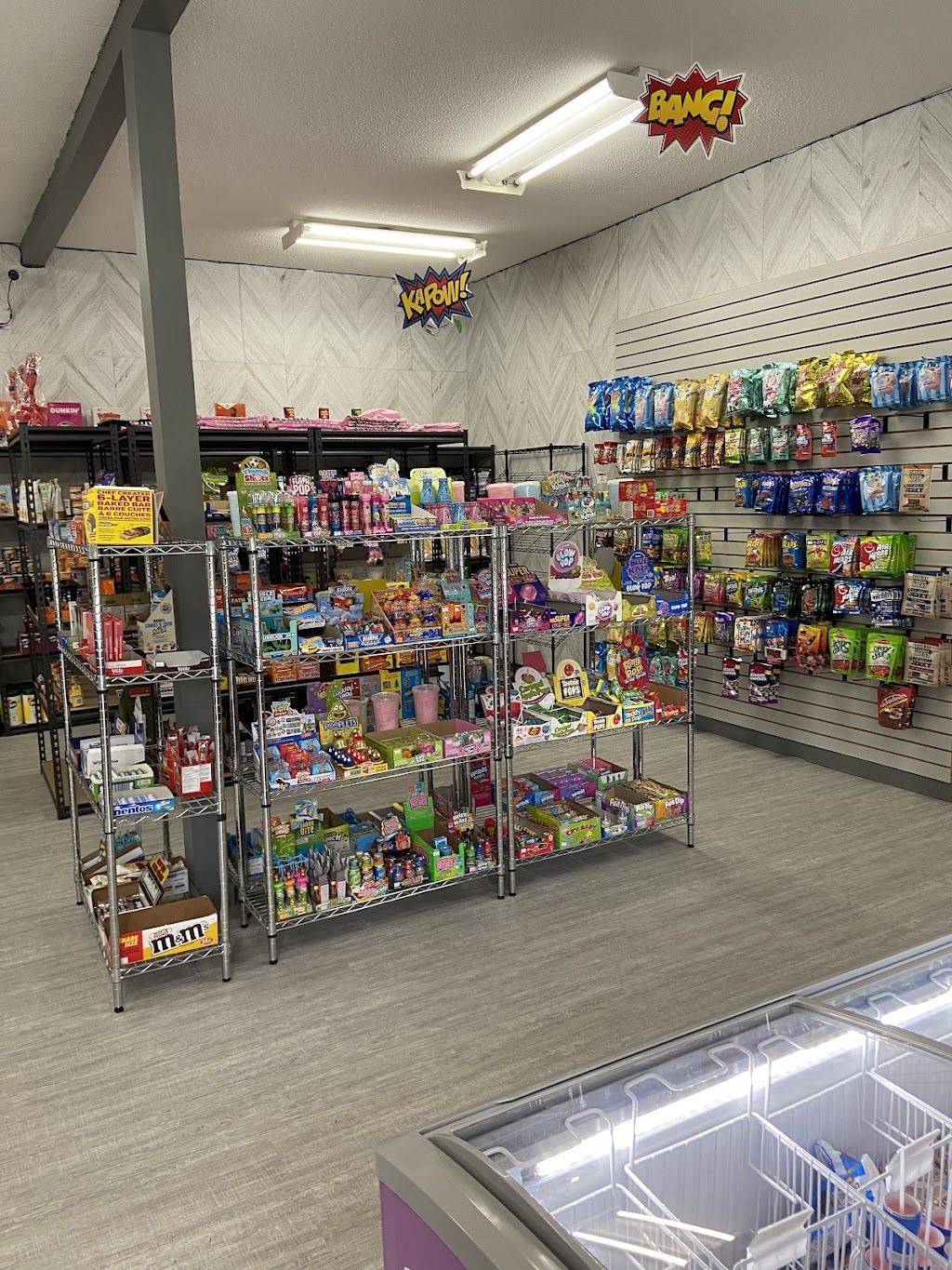 Tri City Snacks N More | 642 Schoolhouse St, Coquitlam, BC V3J 5P9, Canada | Phone: (604) 931-4808