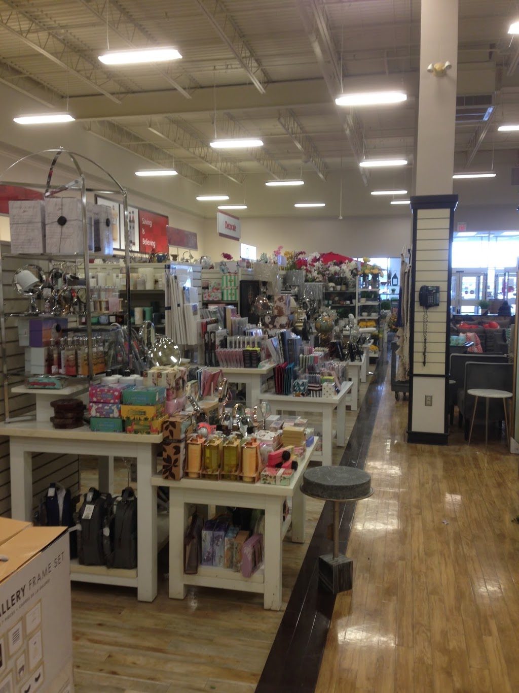 HomeSense | 1865 Lakeshore Rd W, Mississauga, ON L5J 4P1, Canada | Phone: (905) 403-0049