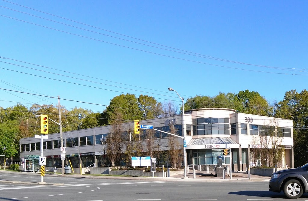 HSBC Bank | 300 York Mills Rd, North York, ON M2L 2Y5, Canada | Phone: (888) 310-4722