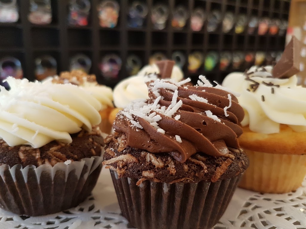 Cupcakes | 1050 King St W, Hamilton, ON L8S 1L3, Canada | Phone: (905) 308-8484