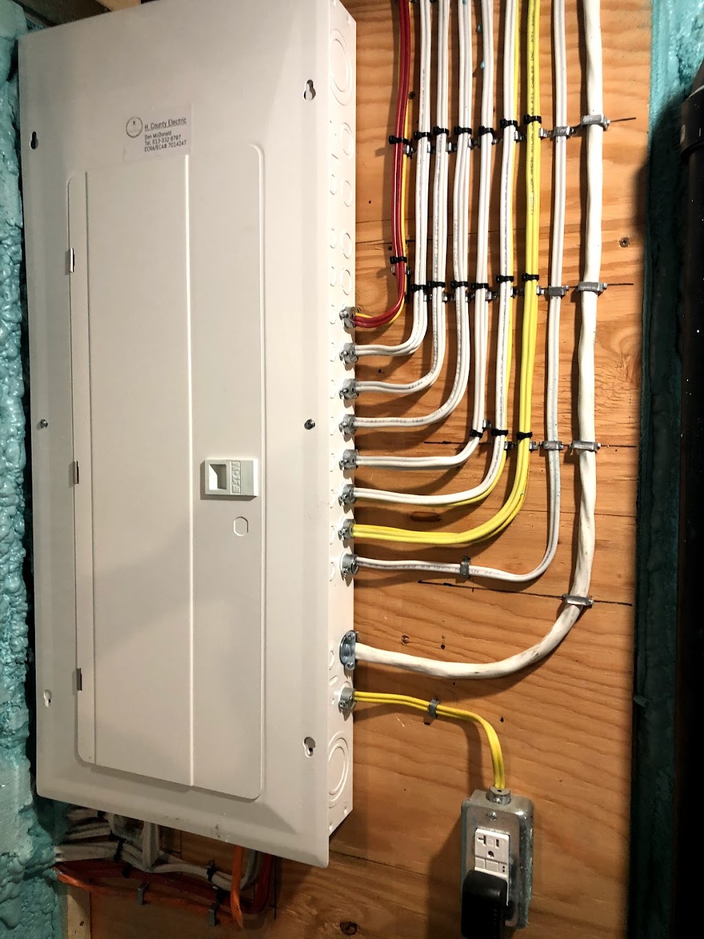 H.County Electric | 308 Clarke Rd, Highland Grove, ON K0L 2A0, Canada | Phone: (613) 332-8787