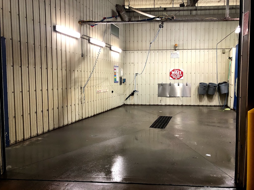 Dirty Dog Car & Truck Wash Ltd | 126 Bow Meadows Cres, Canmore, AB T1W 2W9, Canada | Phone: (403) 678-3036